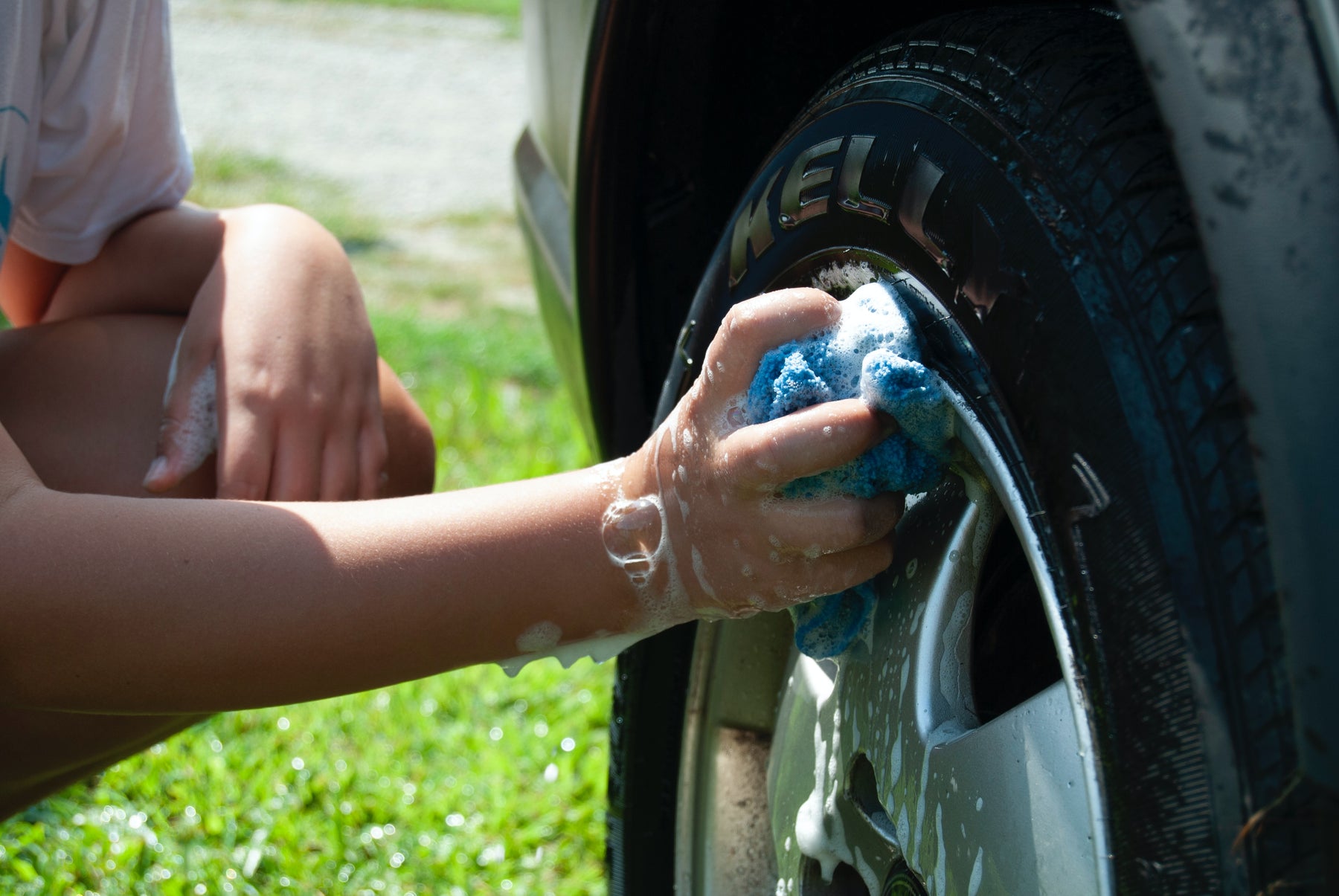 How to Clean a Car Wash Mitt